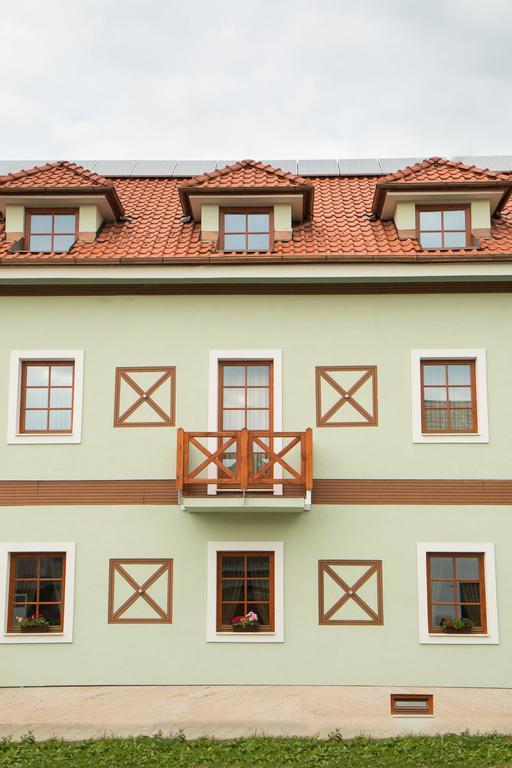 Penzion Tri Koruny Spisska Stara Ves Exterior foto