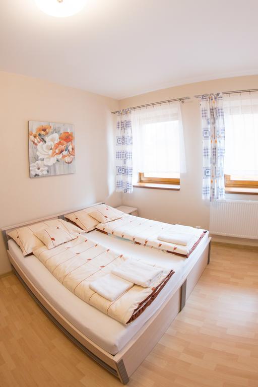 Penzion Tri Koruny Spisska Stara Ves Exterior foto
